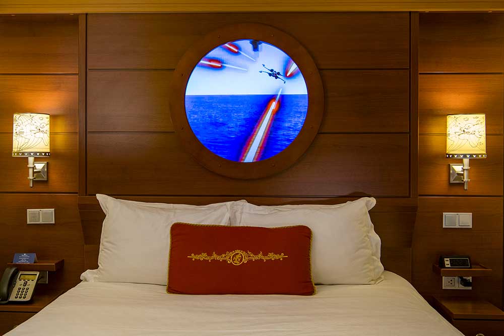 disney crusie line star wars day at sea