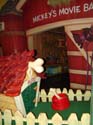 Mickey-Mouse-House-08