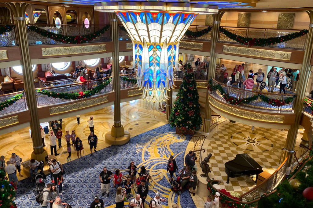 disney christmas cruise deals